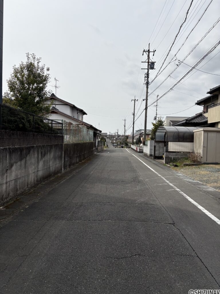 前面道路の様子です。（西方面）