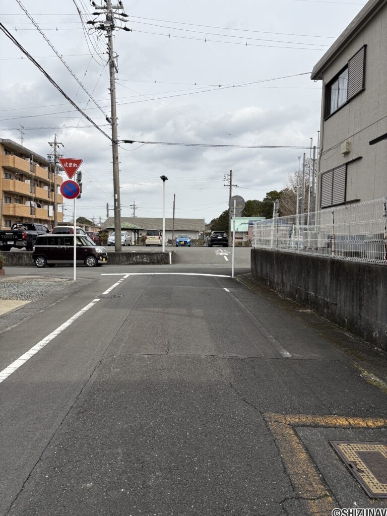 前面道路の様子です。（東方面）