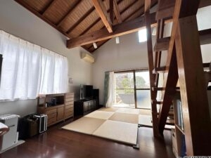 リビングは日当たりの良い寛ぎの空間。