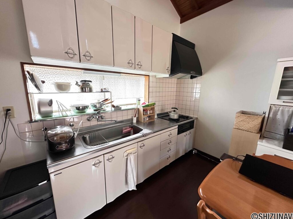 キッチンも清潔に保たれています。