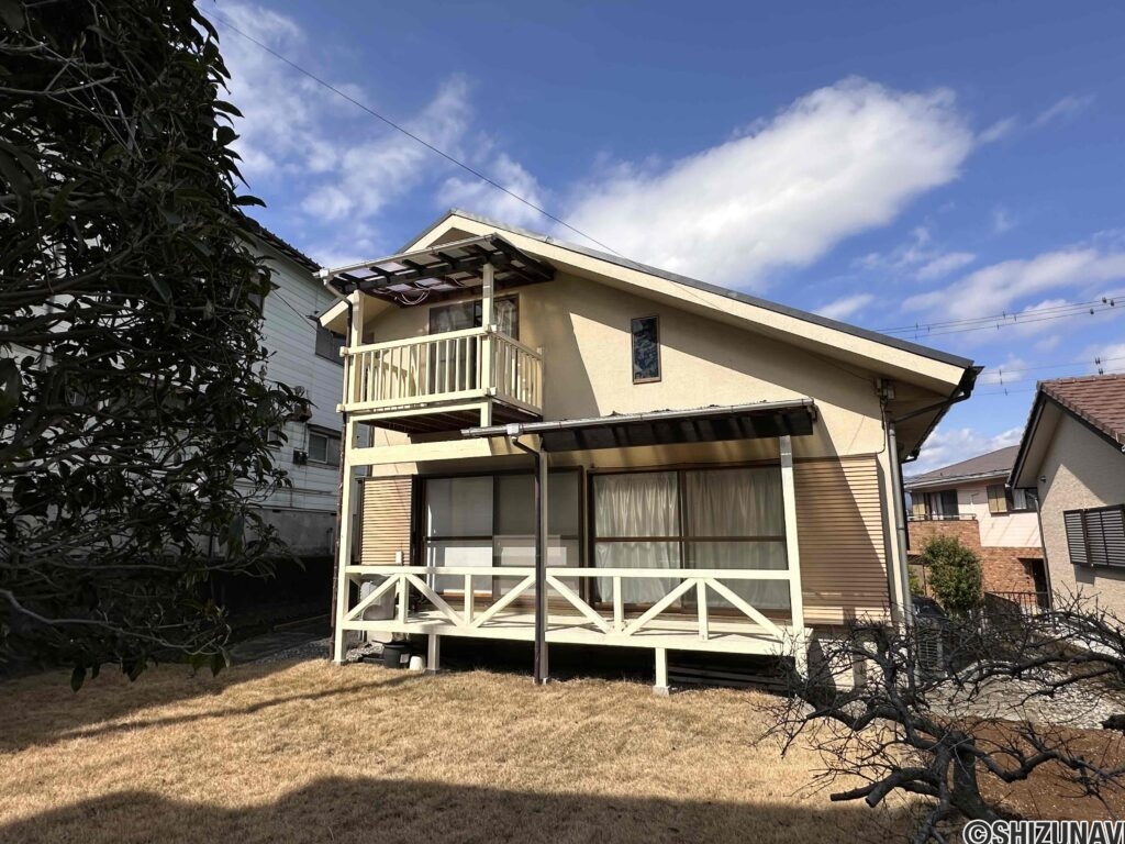 広々としたお庭が魅力的です。