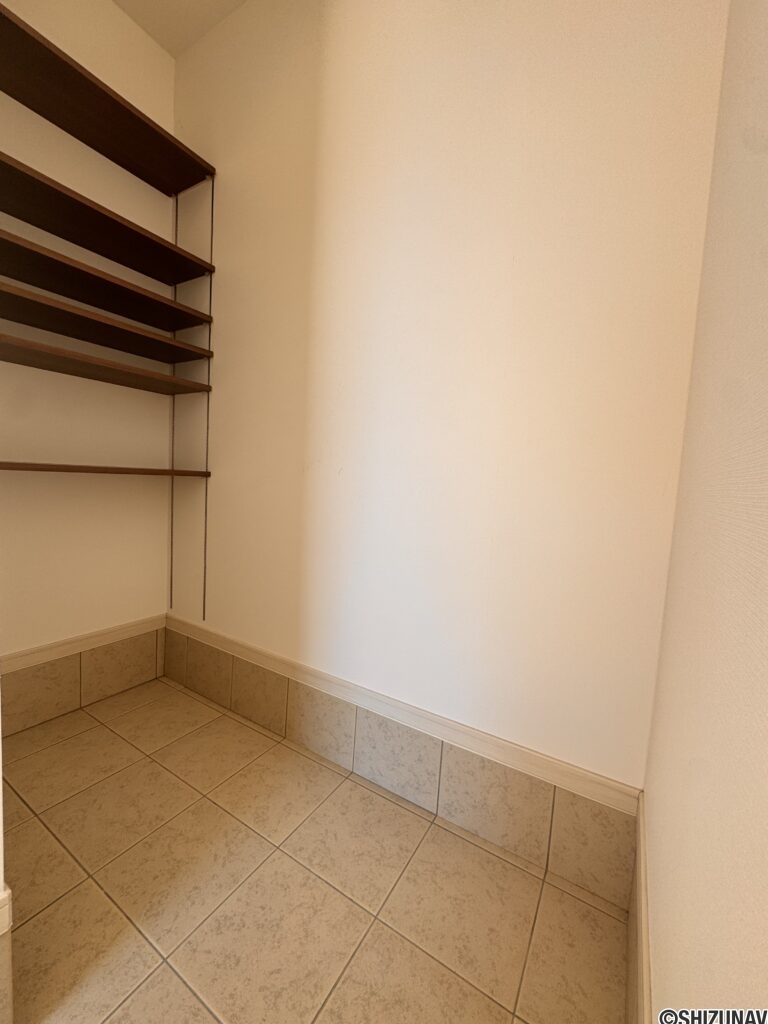 シューズインクローク