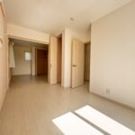 手前：洋室6.0帖　奥：洋室6.5帖