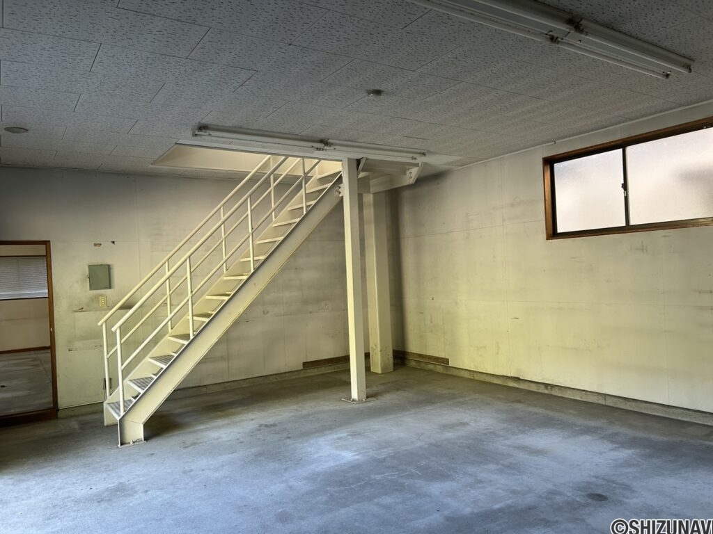 1階倉庫内　別角度