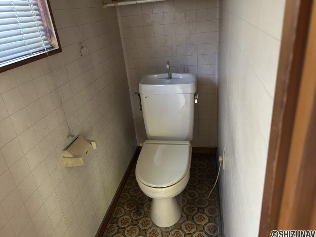 1階トイレ