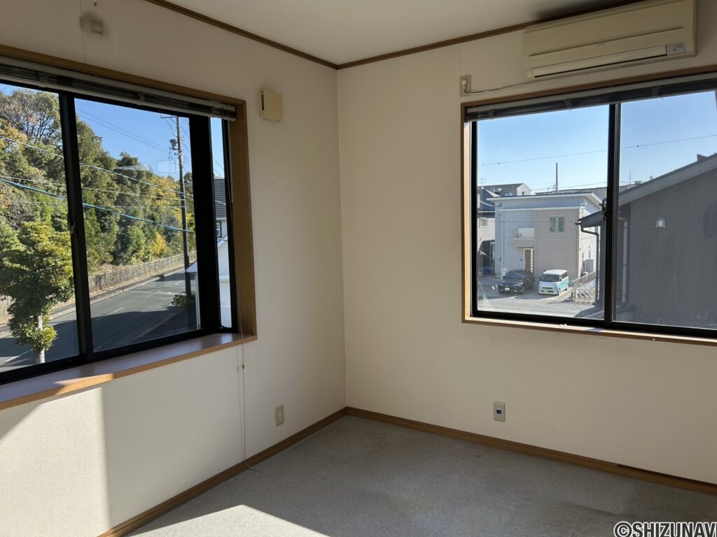 2階応接室　別角度