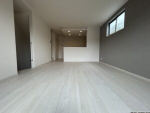 新築　駿河区　リビング