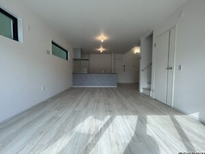 新築　駿河区　リビング