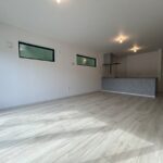 新築　駿河区　リビング