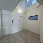 新築　駿河区　吹き抜け