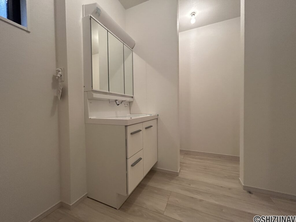 新築　駿河区　洗面所