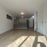 新築　駿河区　リビング