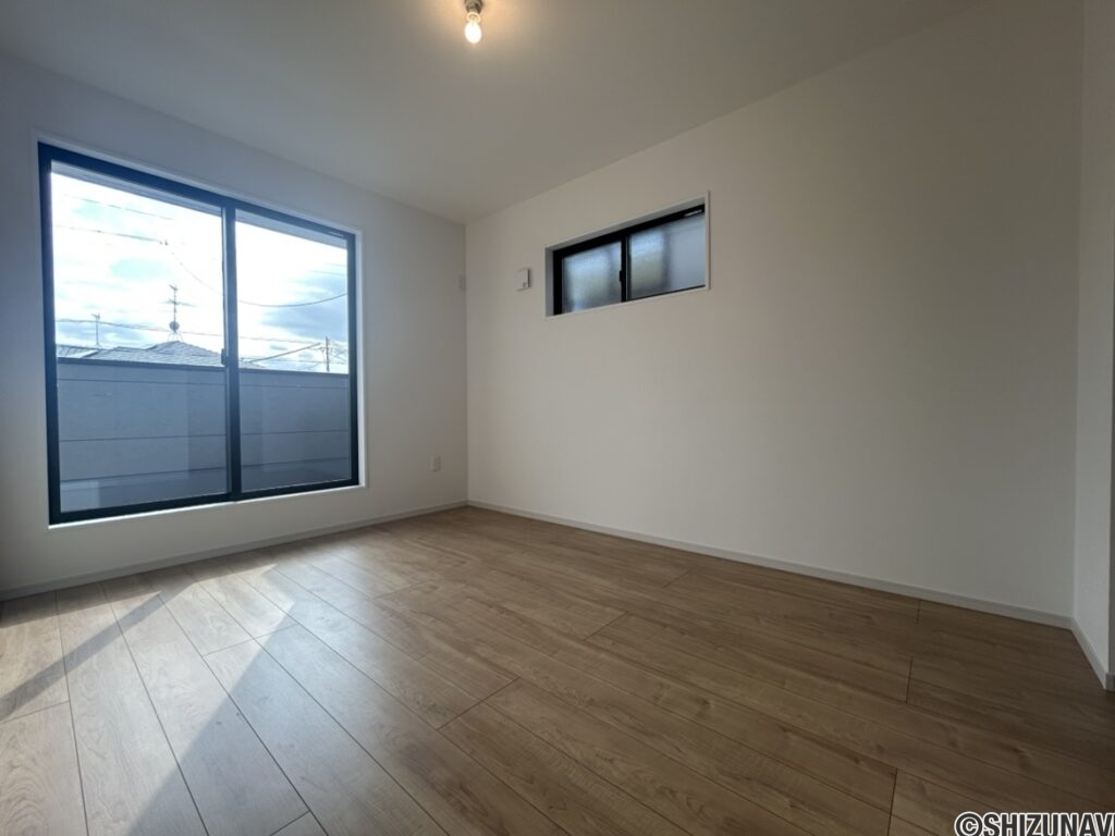 新築　駿河区　洋室