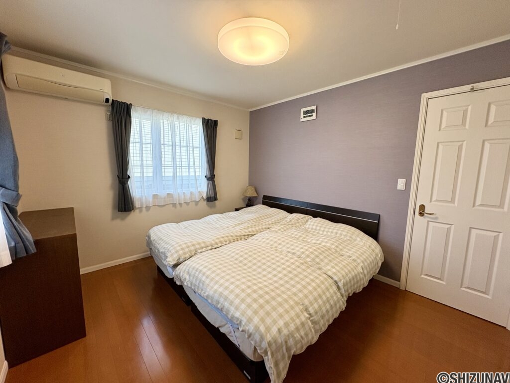 2階北側の寝室です。