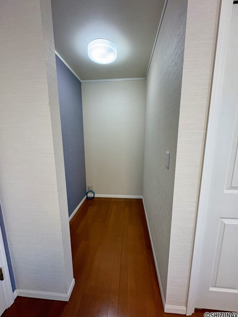 寝室のフリースペースです。書斎等にもお使いいただけます。