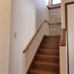 階段（1階から）