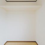 吉原【リフォーム済み・2階東側4.5帖洋室収納】