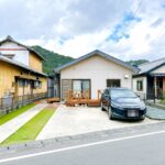 【駐車場】並列3台で駐車できます。