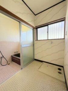 洗面所　別角度です。