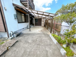 カチタス　下青島　カーポート