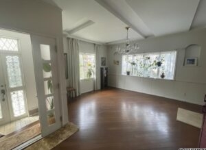 リビング　家具消し