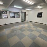 事務所の別角度のお写真です。