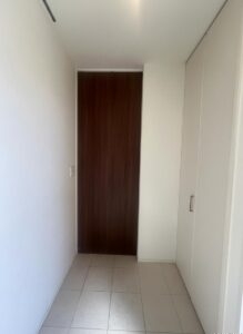 玄関※掲載画像はＡＩによる家具消し処理を行っております。