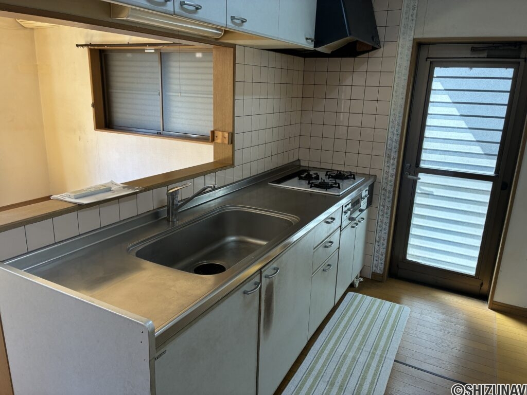 1階 キッチン1-②