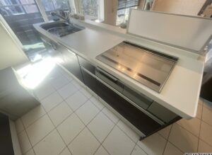 キッチン※掲載画像はＡＩによる家具消し処理を行っております。