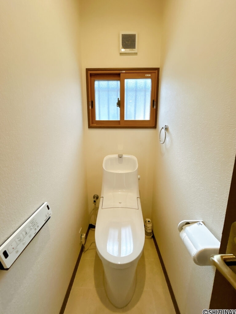 【トイレ】令和４年２月に新品交換済みです。クリーニングを行います。