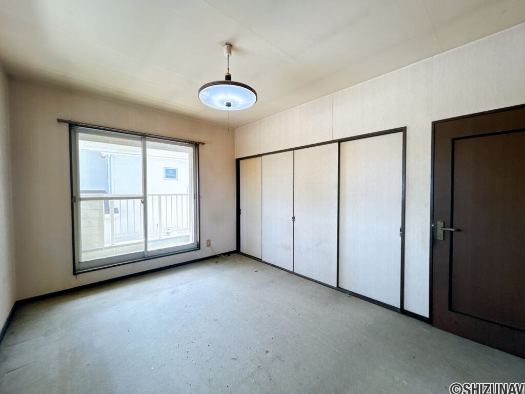 【2階6帖洋室】