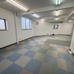 事務所の別角度のお写真です。