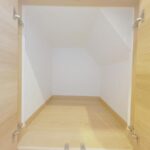 【2階西側6帖洋室収納】