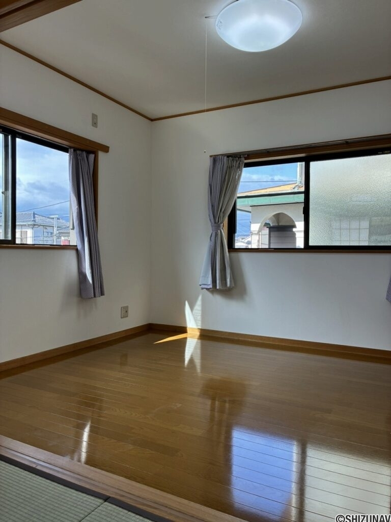 沼津市東間門　中古住宅　内観