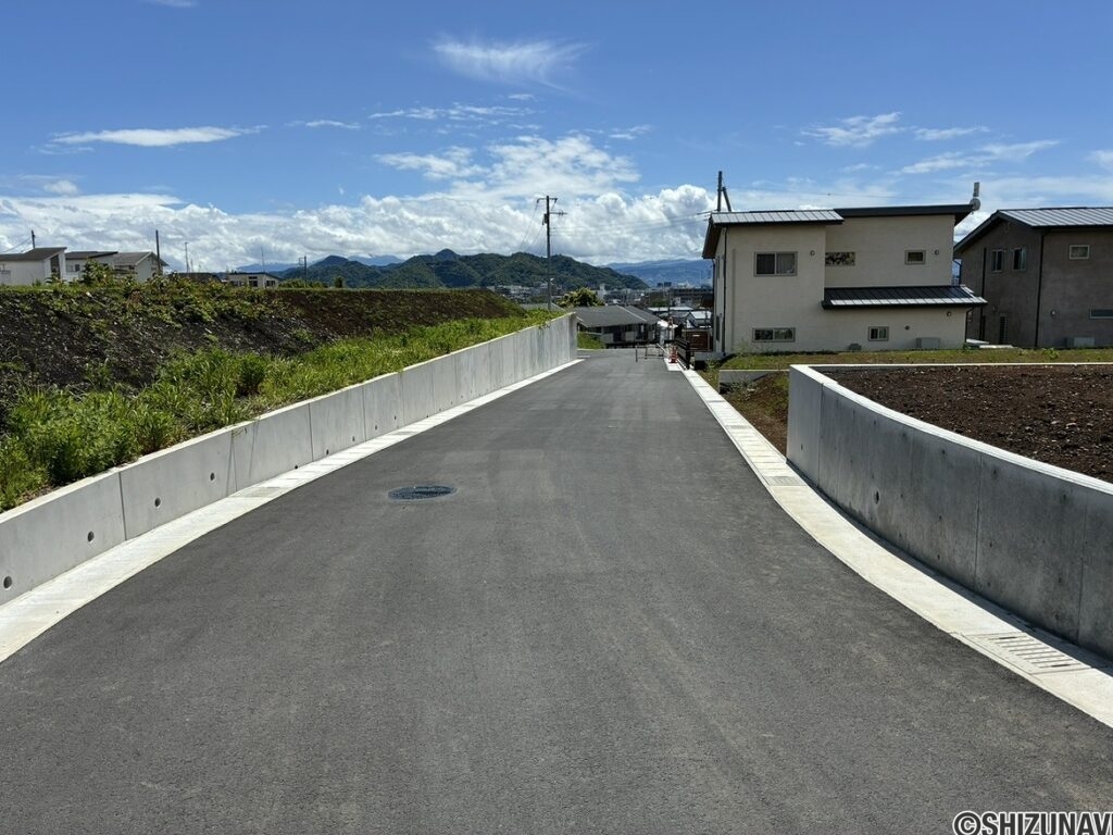 沼津市岡宮　売り土地　外観