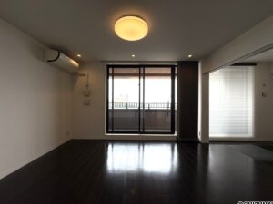 リビングです。日当たりが良く広々としています。