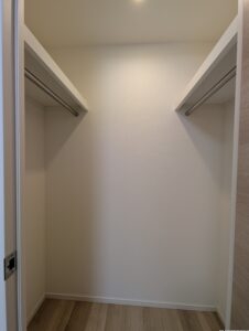 洋室　7.00帖収納　ウォークインクローゼットあります。