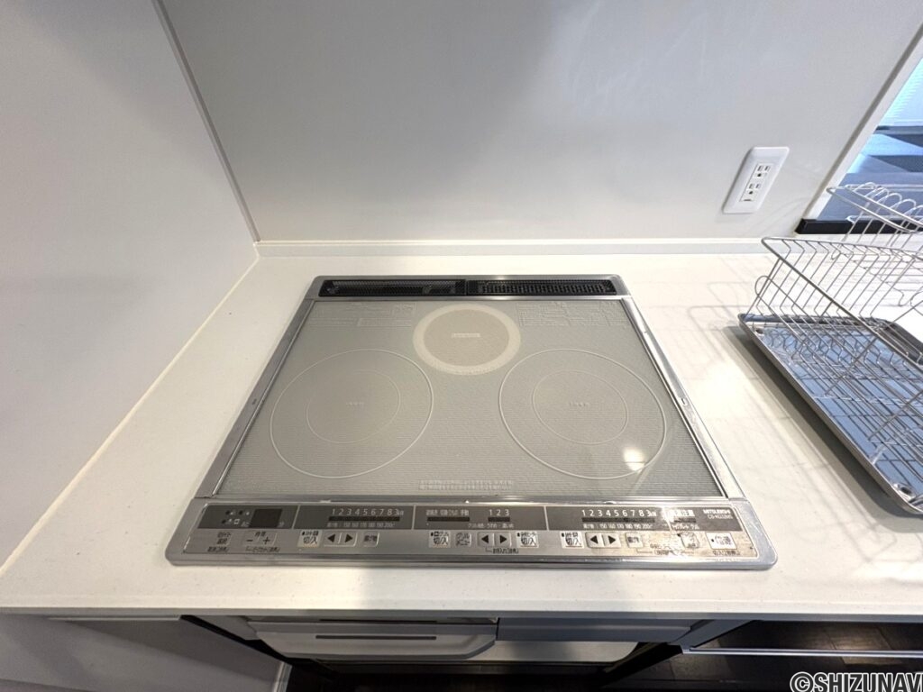 ル・シェモア鴨江　806号室　102㎡超の角部屋の画像
