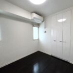 約5帖の洋室です。