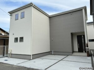 リーブルガーデン葵区瀬名中央4丁目　新築一戸建て　の物件画像