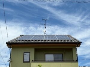 太陽光パネル付き！蓄電池も搭載！電気代を節約できます♪