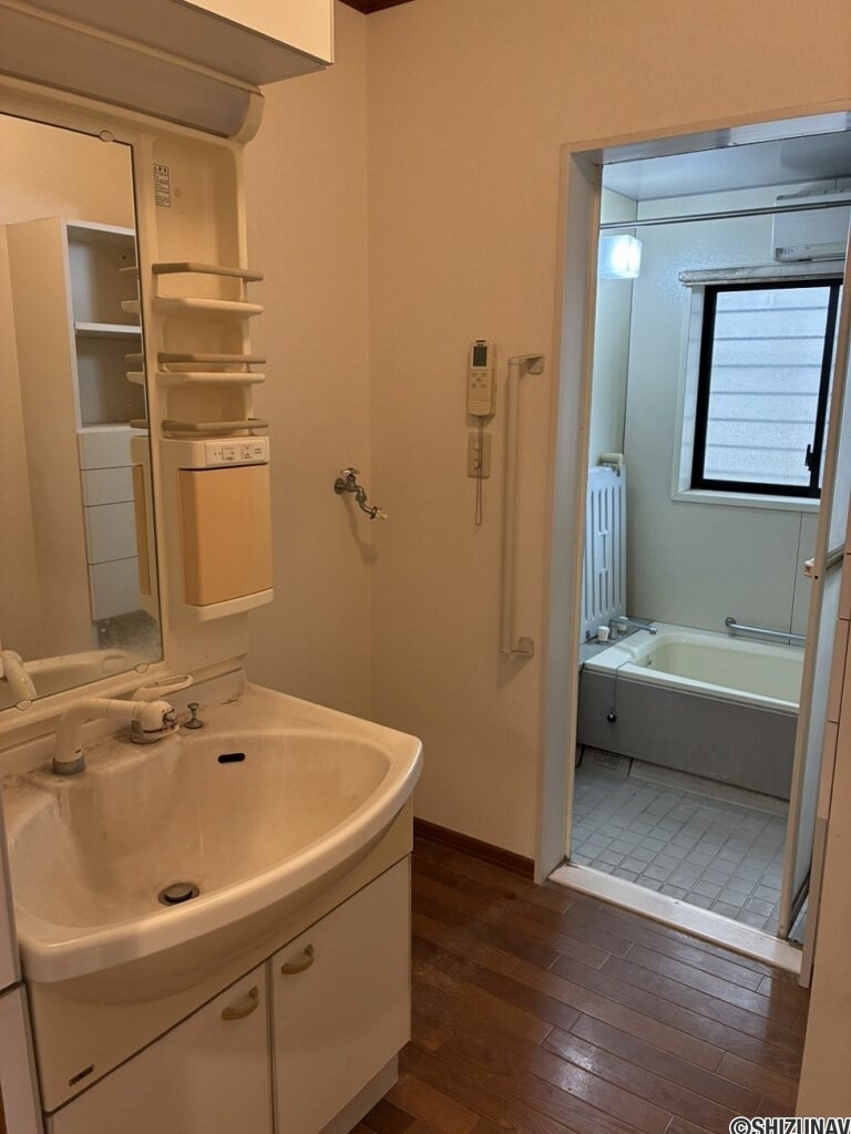 沼津市香貫が丘　中古住宅　内観