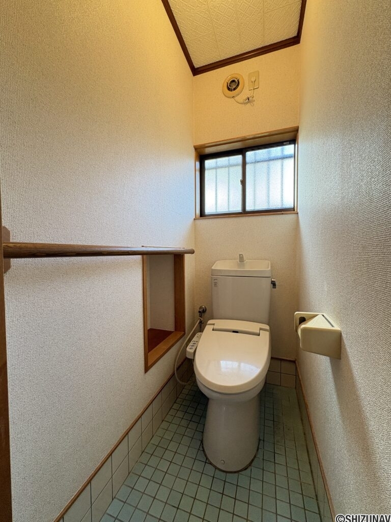 1階トイレ