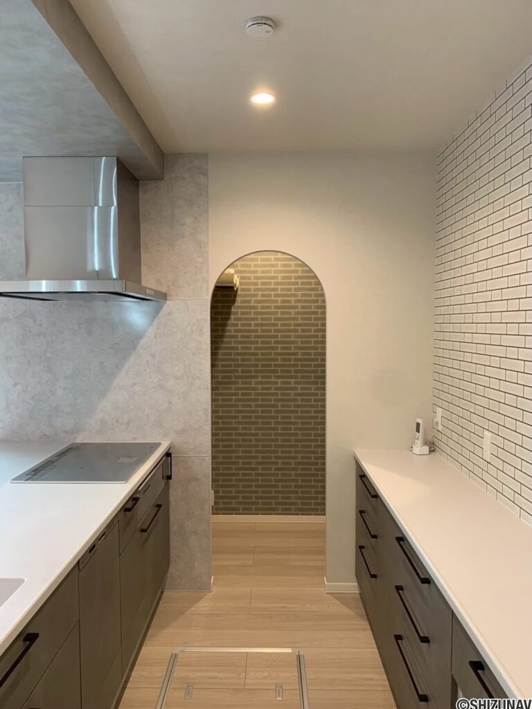 1階 キッチン 収納