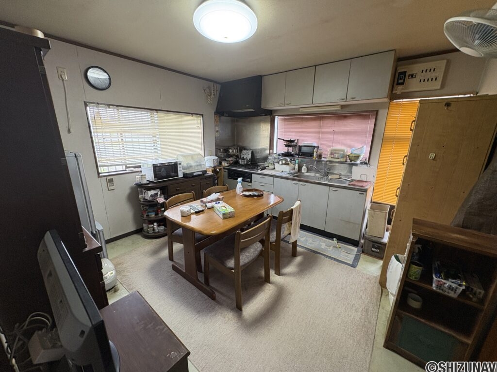 1階 ダイニング