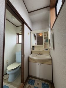 2階 お手洗い・洗面台