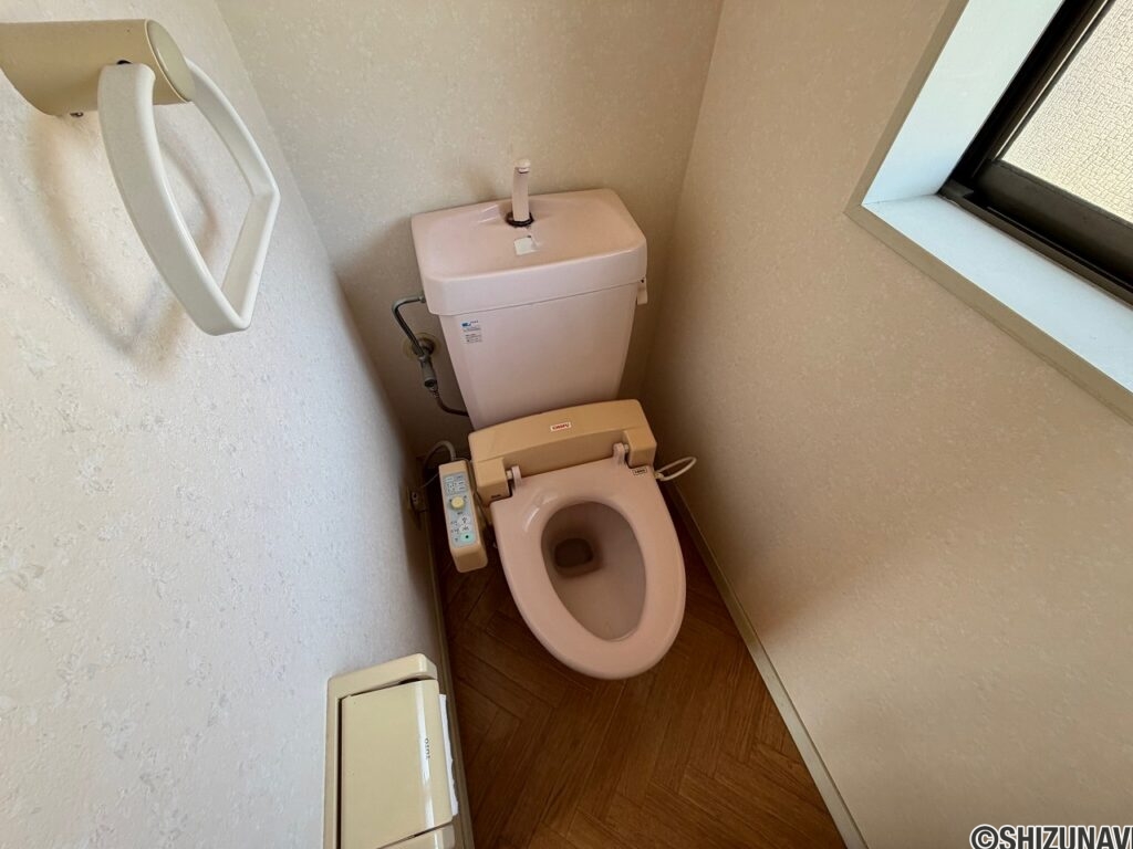 東大場トイレ2階