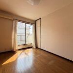 東大場洋室2階2