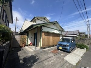 焼津市下小田　中古住宅　セルフリフォーム住宅の物件画像