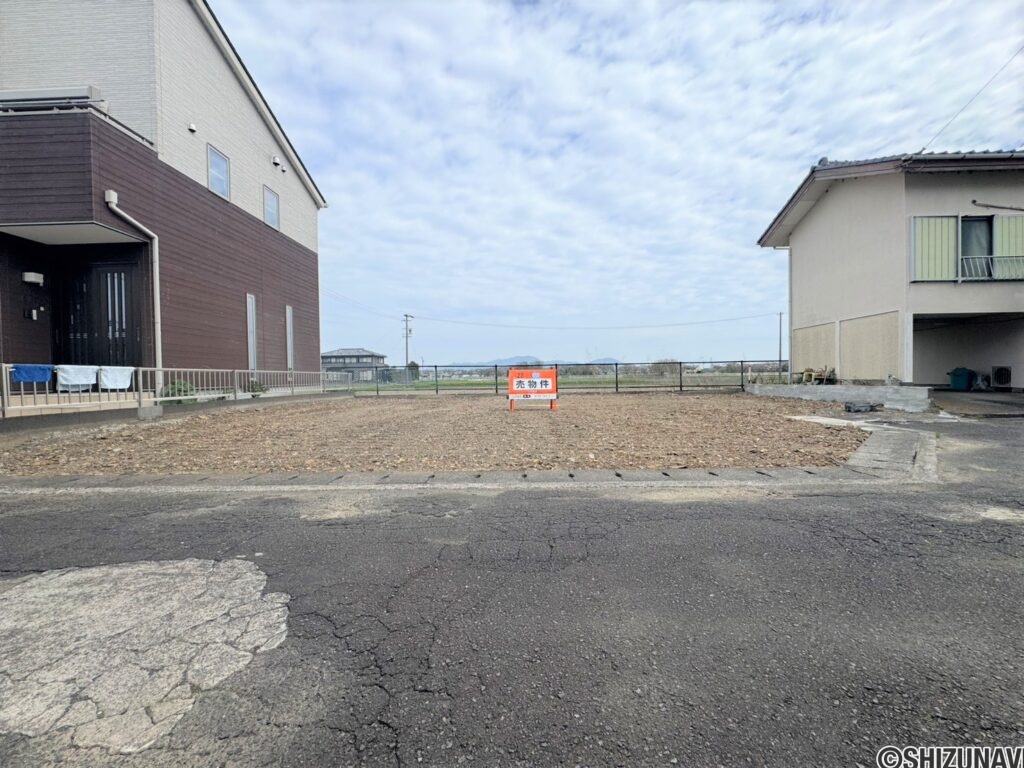 仲介手数料不要♪　約36坪の整形地です